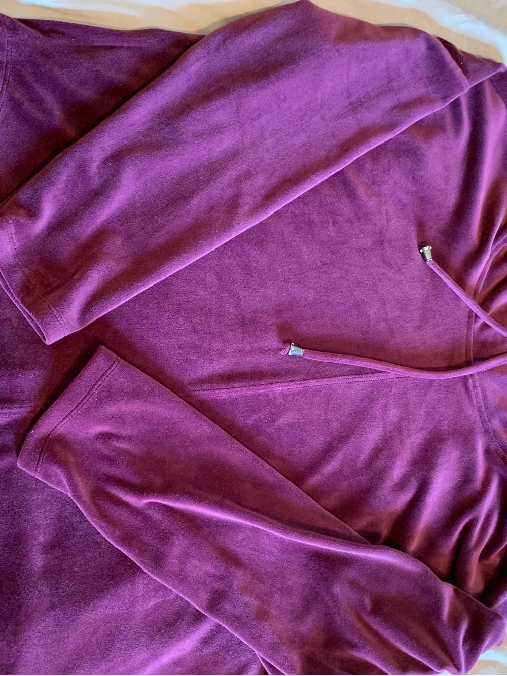 Cable & Gauge Plush Hooded lounging set  - Burgundy size large